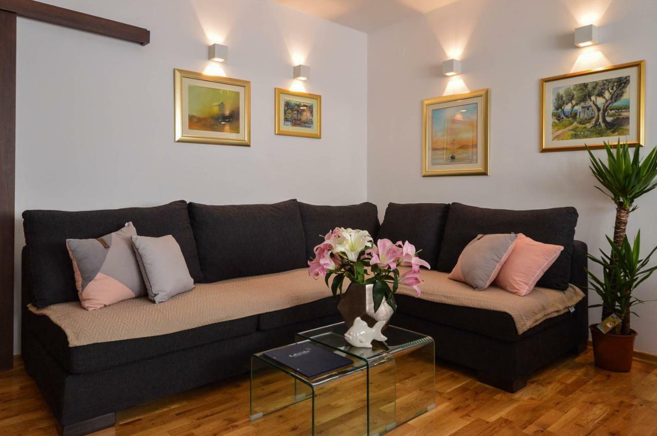 Kolombo Lux Apartment Split Luaran gambar